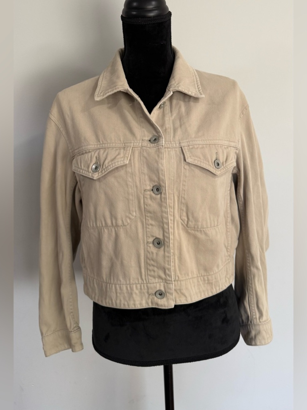 Beige Cropped Women’s Jean Jacket - Size S